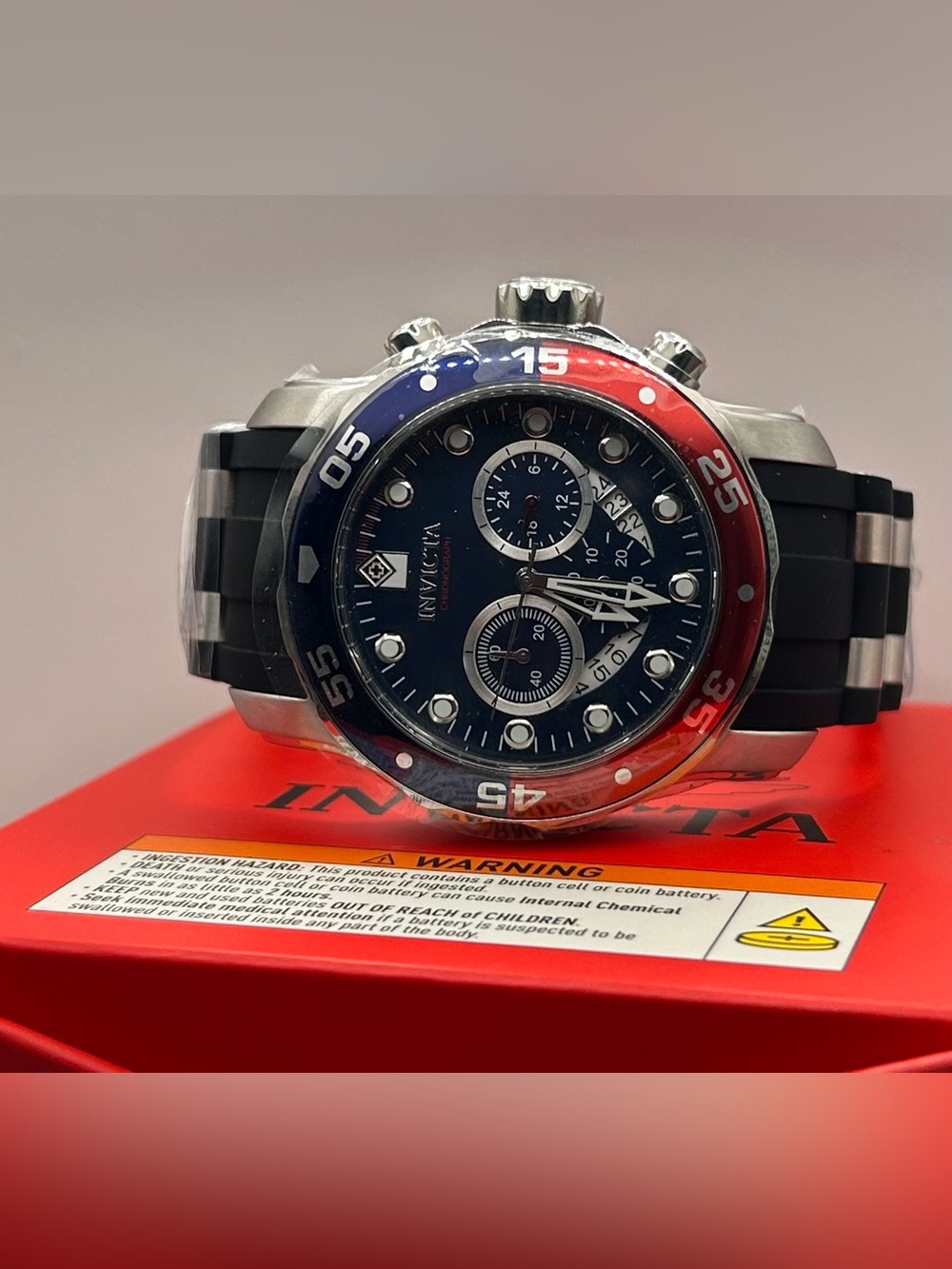 Invicta Pro Diver Scuba Men’s Pepsi Bezel Blue Dial Quartz 48mm Watch